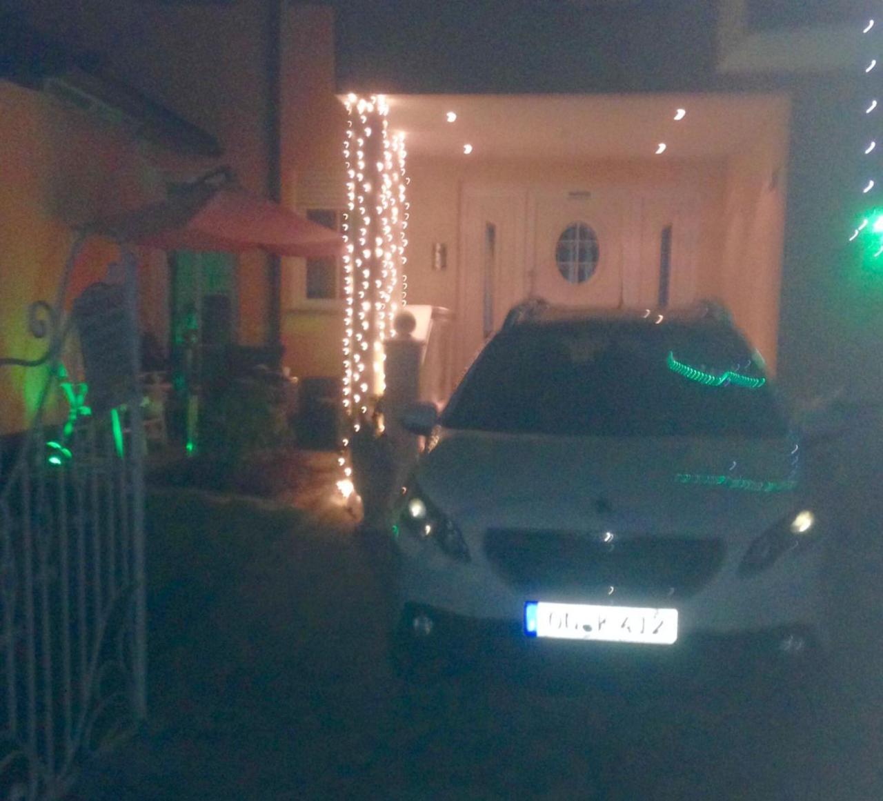 Gaestehaus Tante Tienchen 7 Minuten Zu Fuss Zum Europa Park , Plus Kostenloses Parkplatzticket Rulantica ,Alle Unsere Suiten Haben Einen Balkon ルスト エクステリア 写真